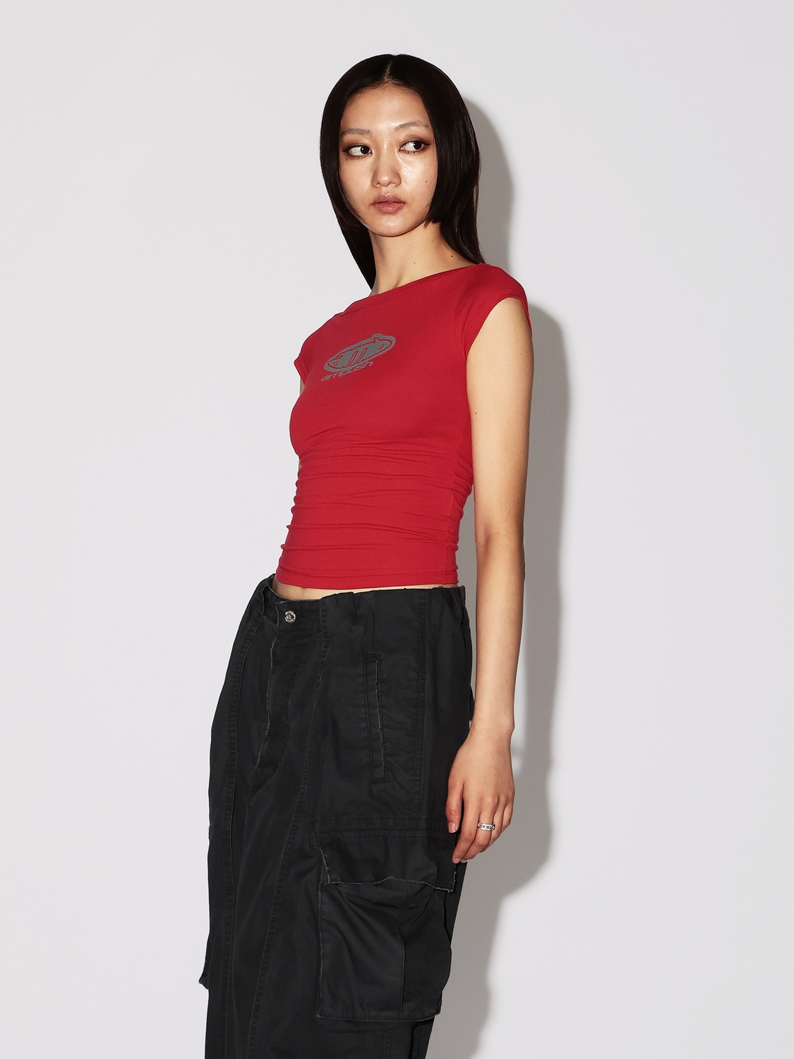 BOAT NECK FITTED T-SHIRT 詳細画像 Red 3