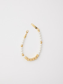 PEARL LETTER BLOCK BRACELET 詳細画像